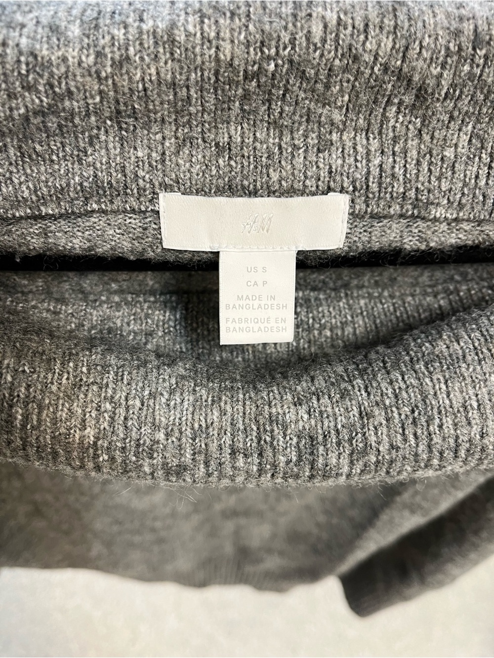 H&M Off-the-Shoulder Women's Sweater - Heather Gray